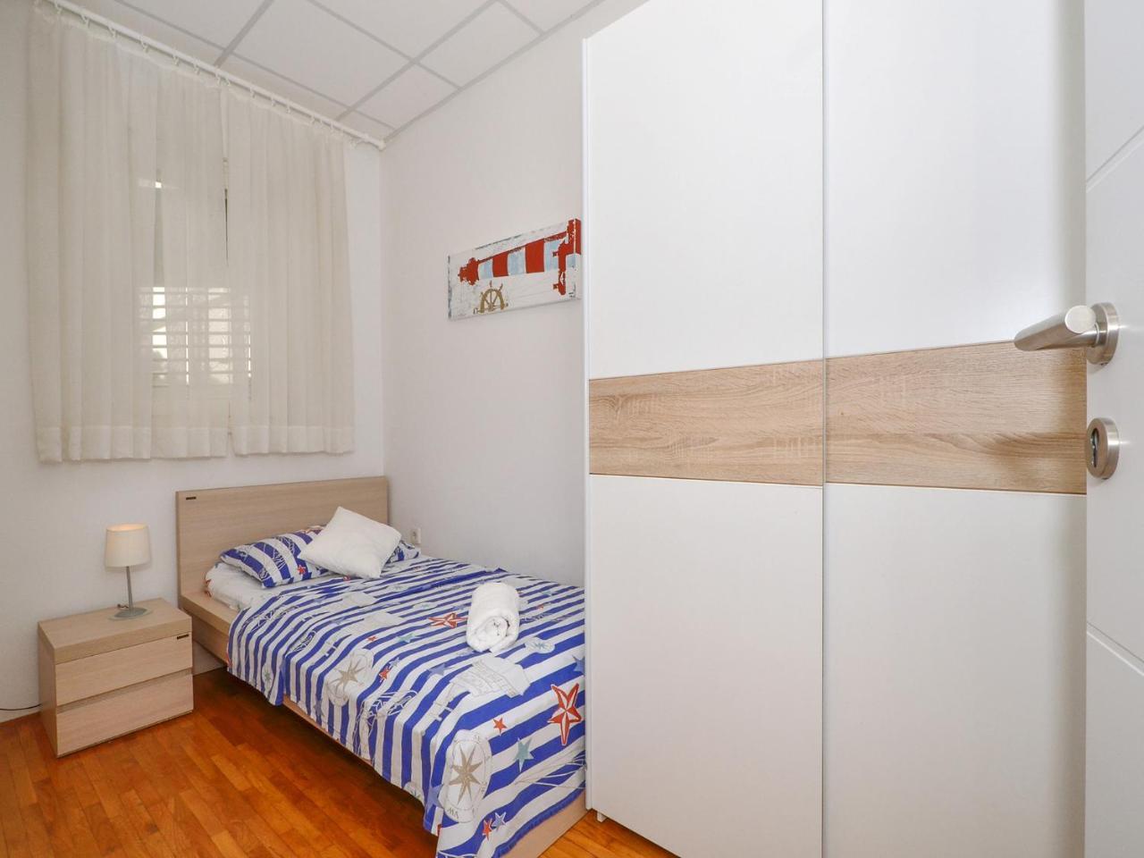 Apartments Nera Podstrana Eksteriør billede
