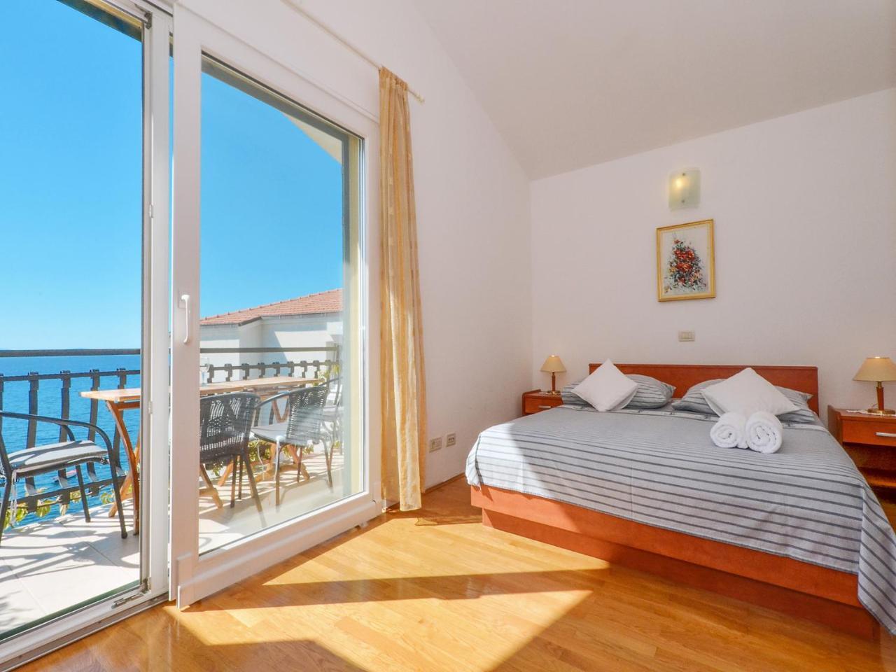 Apartments Nera Podstrana Eksteriør billede